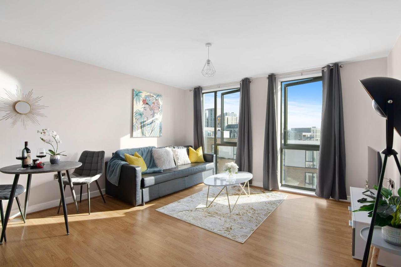 Spacious & Cosy, Netflix, Parking, Colindale Station Hendon Exterior foto