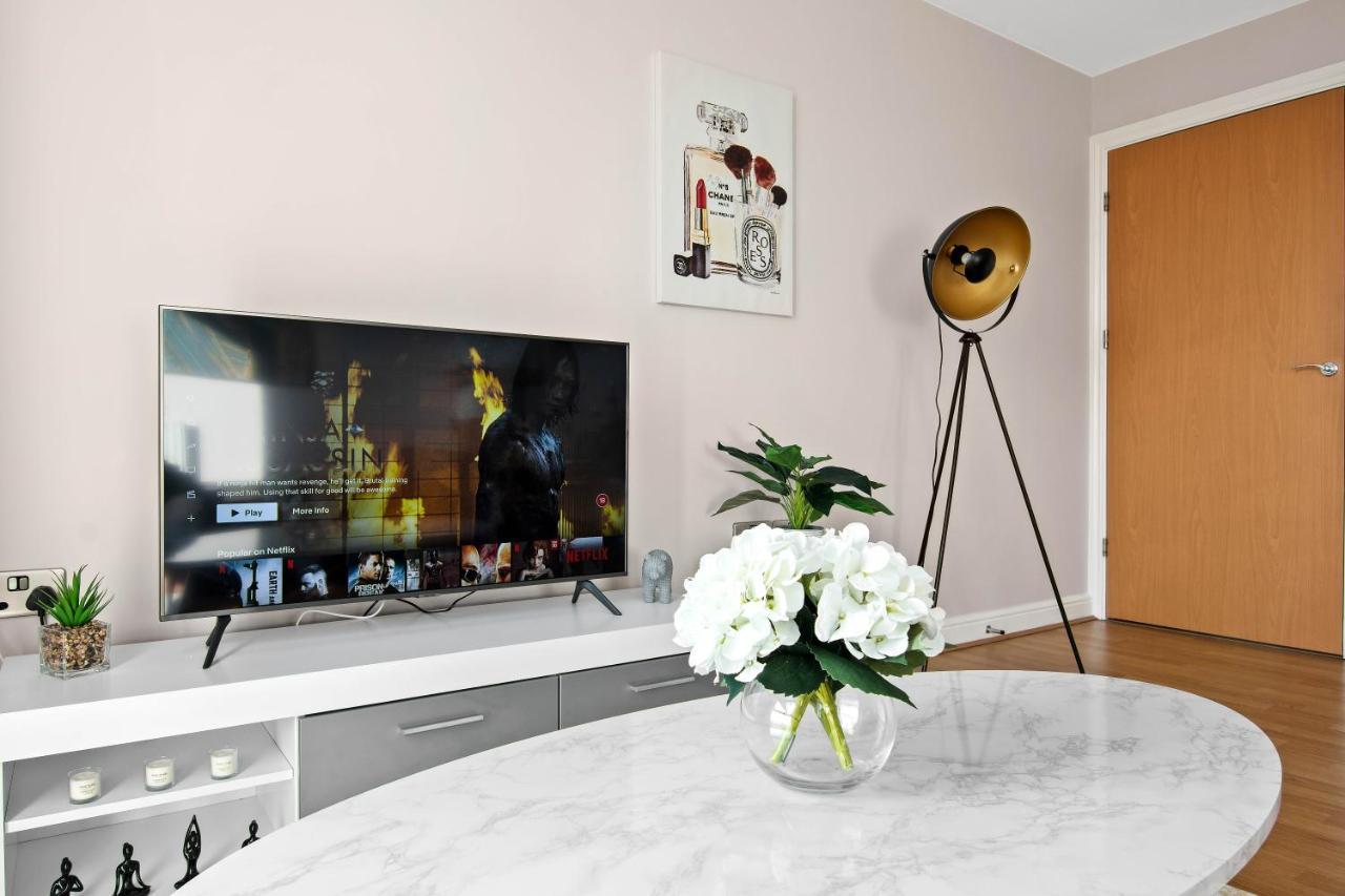 Spacious & Cosy, Netflix, Parking, Colindale Station Hendon Exterior foto