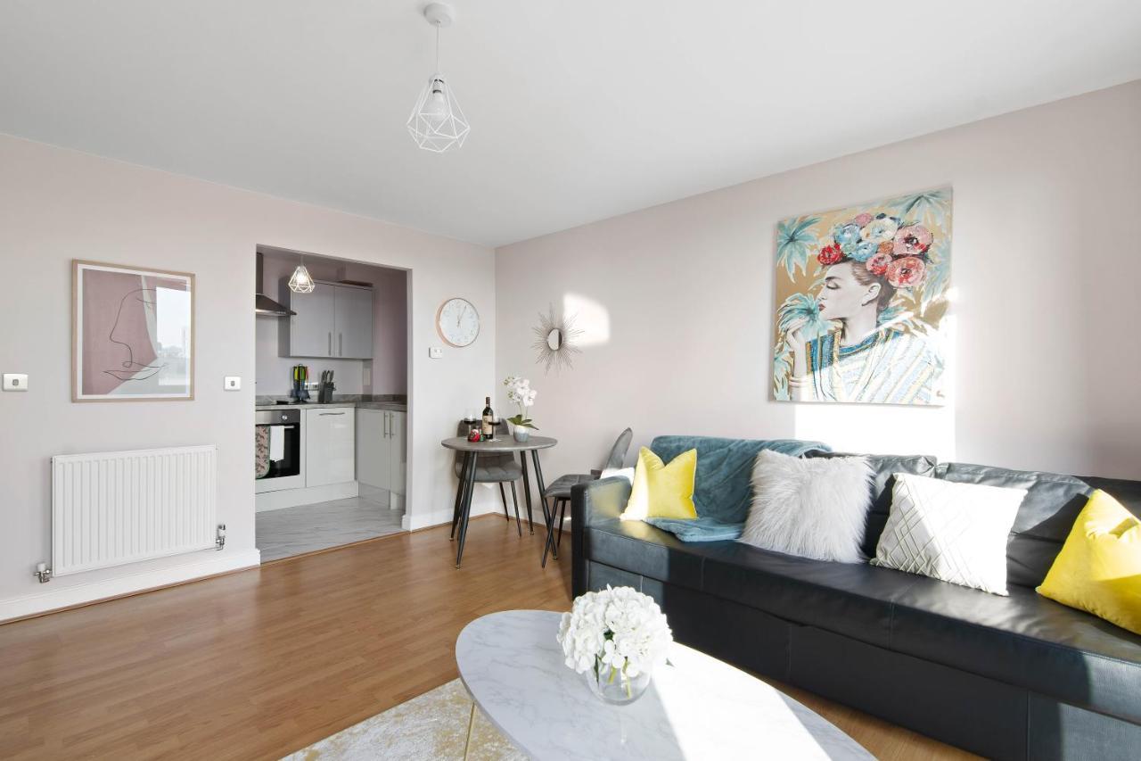 Spacious & Cosy, Netflix, Parking, Colindale Station Hendon Exterior foto